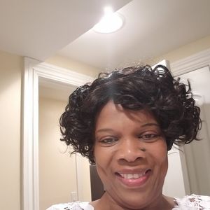 Meet your Posher, Sonia